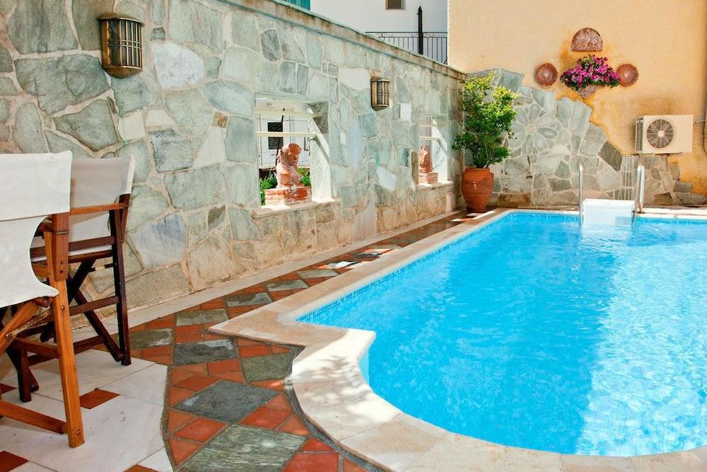 Thymis Home Skiathos Town Exterior photo