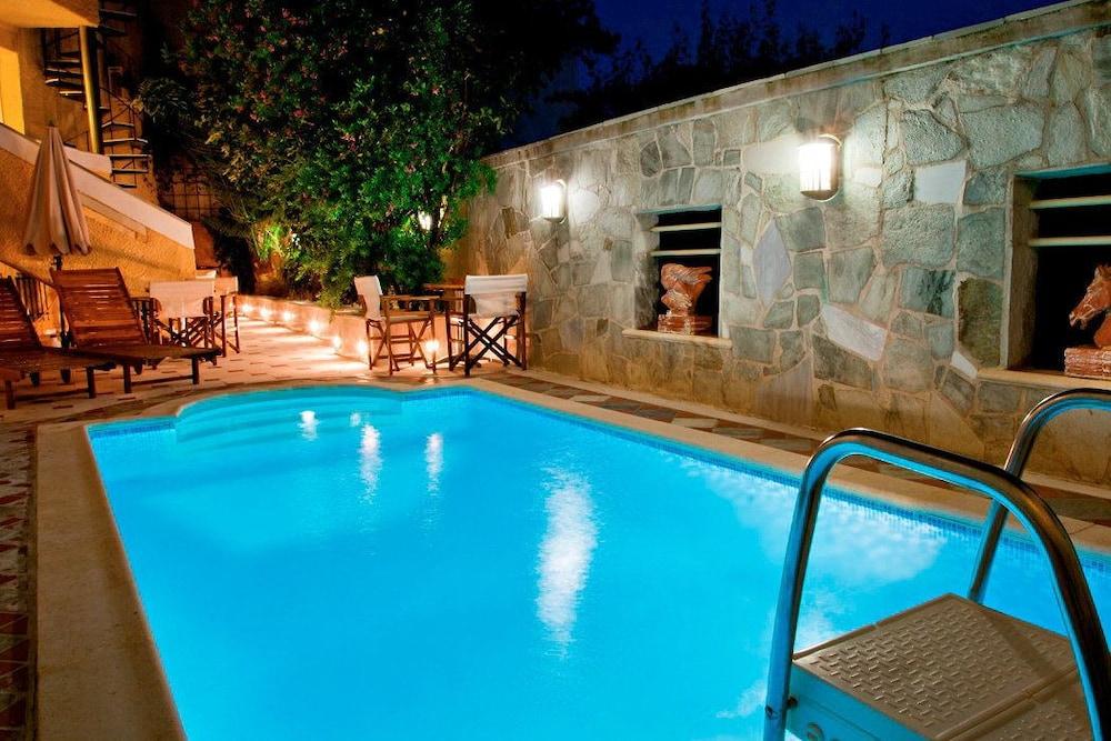 Thymis Home Skiathos Town Exterior photo